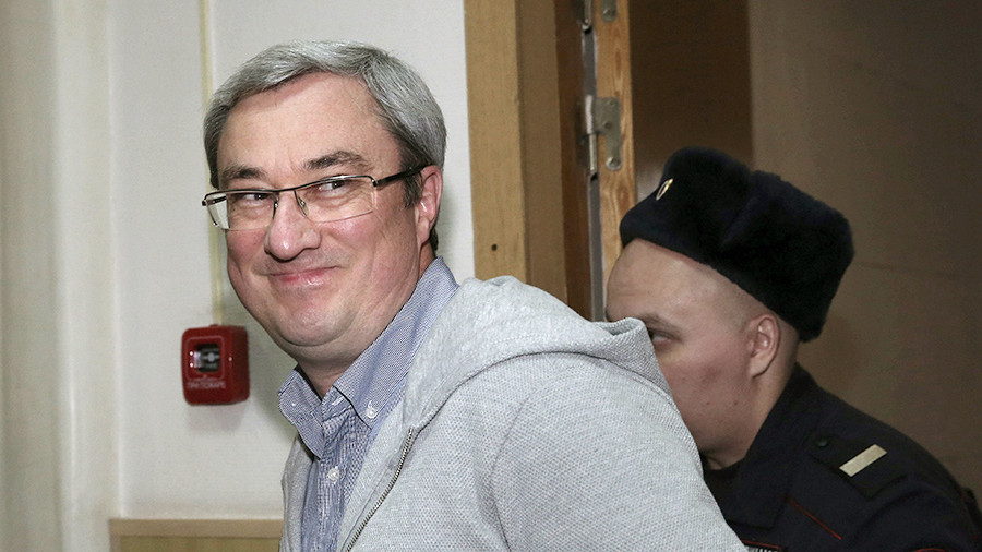 Экс-главе Коми Гайзеру в очередной раз продлили срок ареста