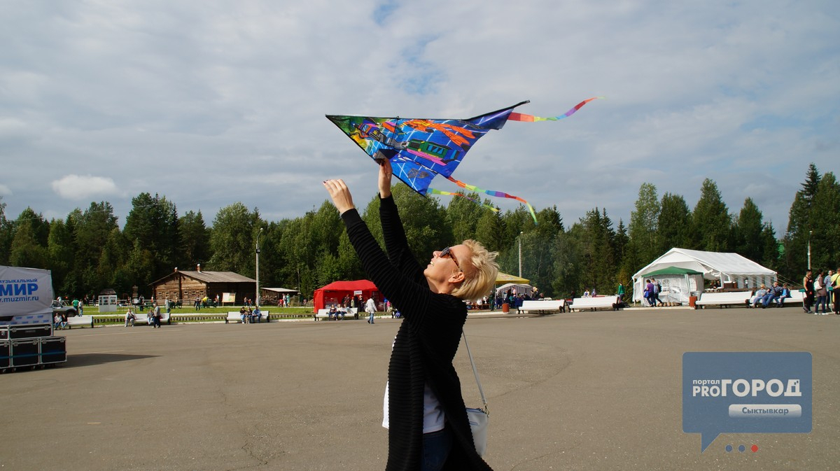 Фестиваль воздушных шаров в селе Ыб проходит без воздушных шаров (фото)