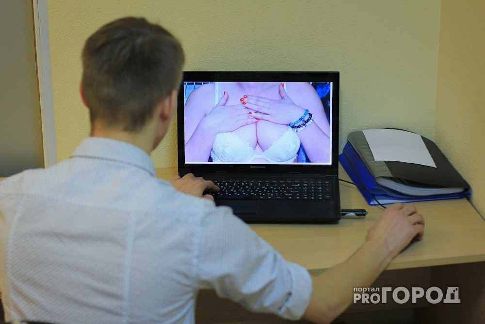 В Сыктывкаре мужчины распространяли детскую порнографию