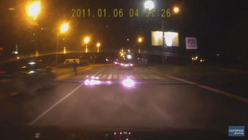 Появилось видео ДТП в Сыктывкаре, где водитель «Лады Ларгус» насмерть сбил пешехода