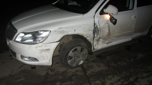 В Коми пьяный водитель «Оки» врезался в «Шкоду» и сбил пешехода