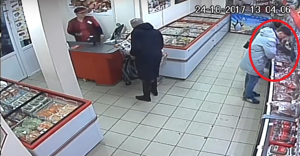В Сыктывкаре магазинный вор попался из-за собственной жадности (видео)