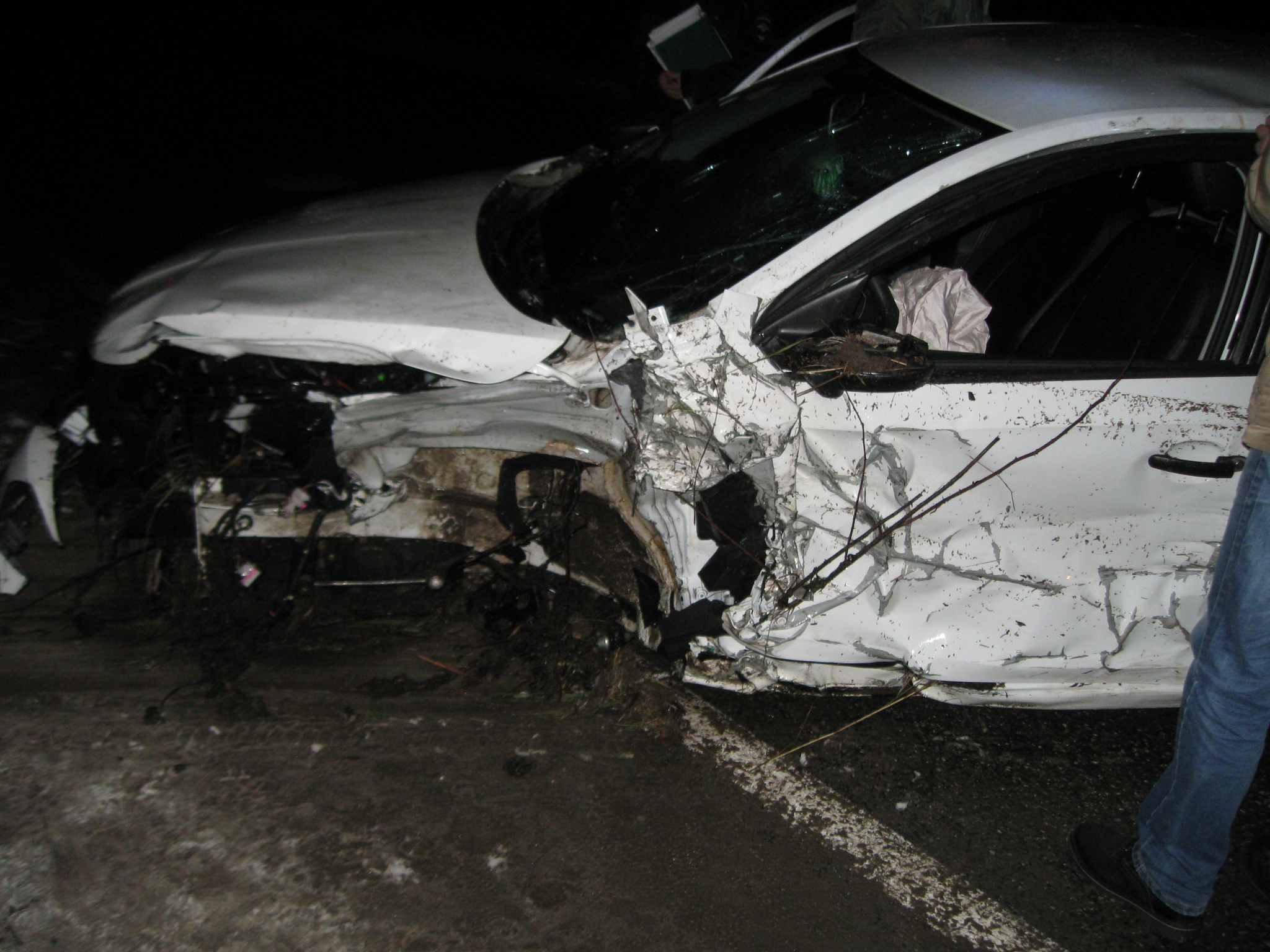 В Коми в ДТП погиб водитель и пострадали двое несовершеннолетних пассажиров