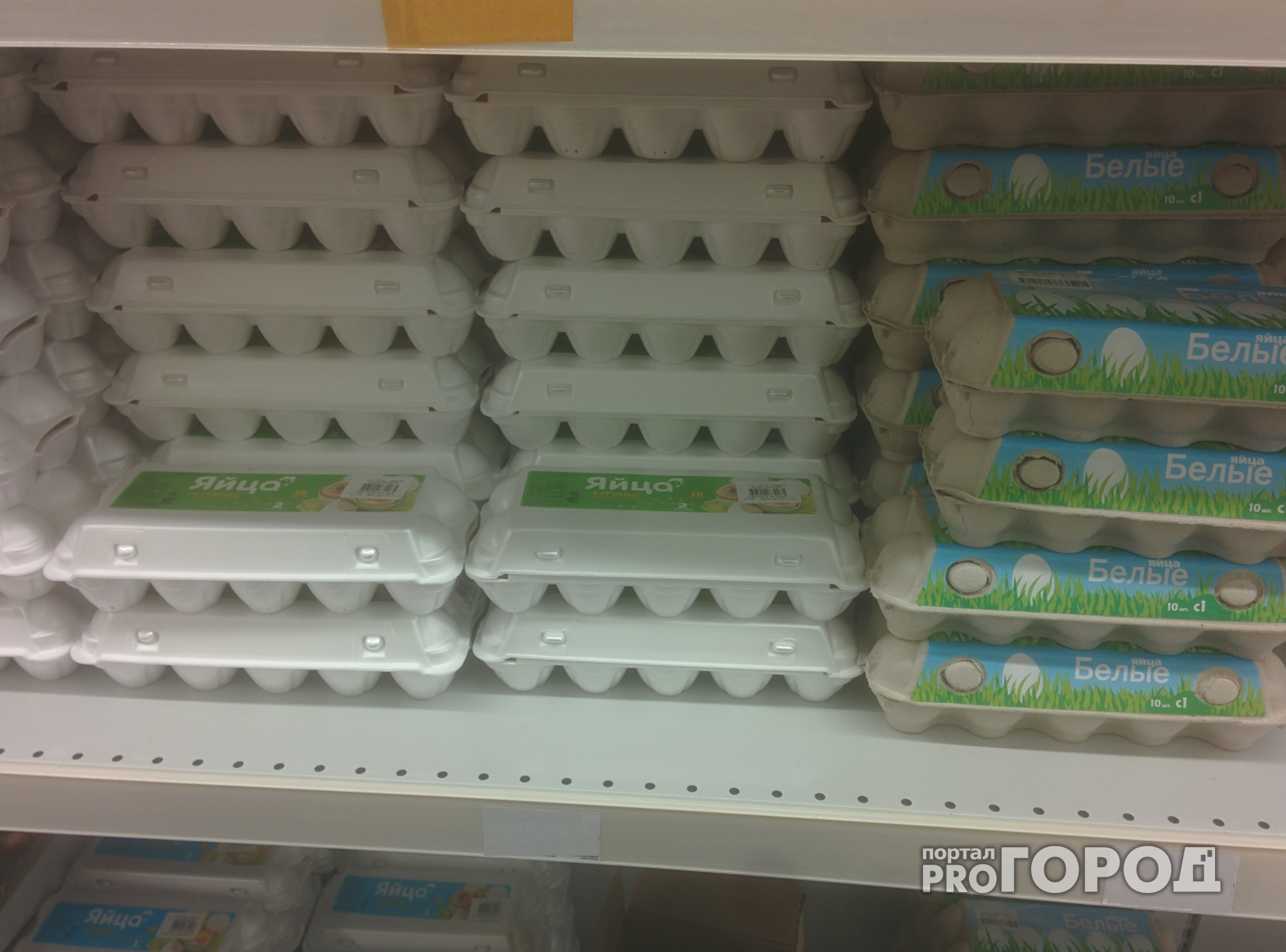 Жители Сыктывкара подняли тревогу из-за того, что в магазинах нет местных яиц