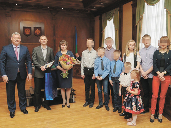 Россияне шокированы подарком Главы Коми Сергея Гапликова матери девятерых детей
