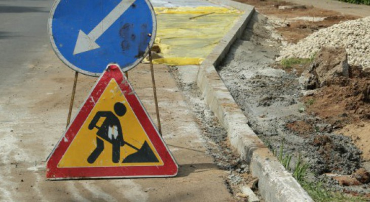 Стало известно, сколько денег города Коми получат на ремонт дорог в 2018 году