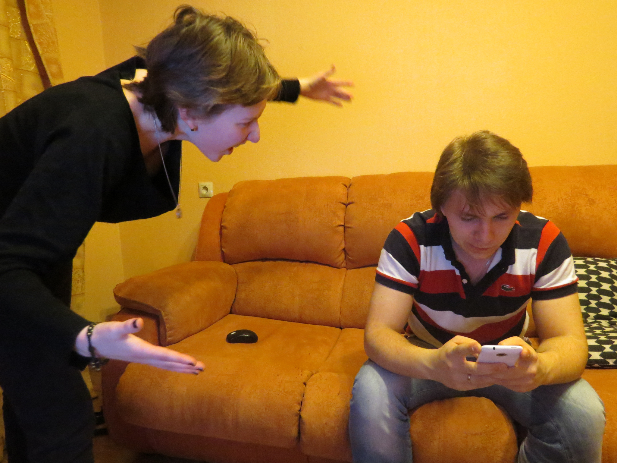 Гороскоп на 19 декабря: Тельцам стоит воздержаться от дискуссий, а Козерогам - от планирования серьезных дел