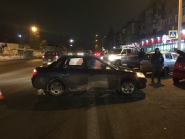 В Коми двое мужчин попали под машины за несколько часов до праздника