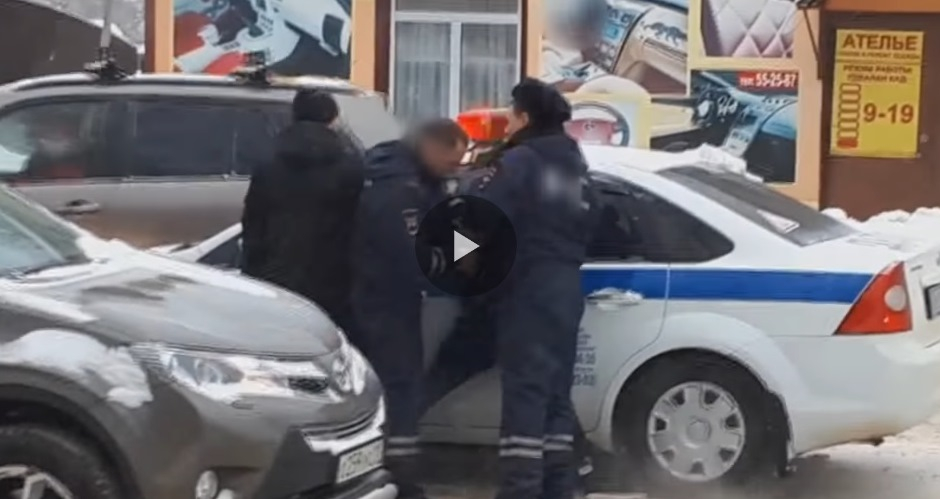 Появились подробности полицейской погони в Сыктывкаре, которая завершилась массовым ДТП