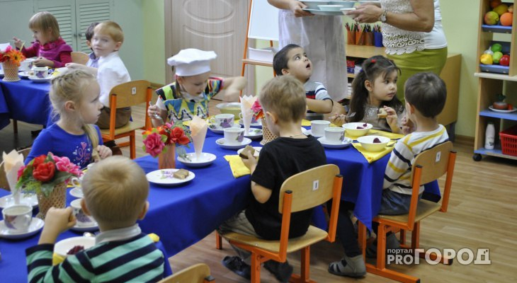 В одном из детских садов Коми детей кормили просроченными продуктами