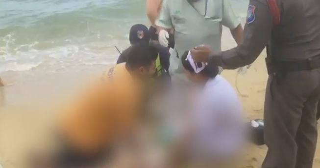 В Сети появилось видео, как в Таиланде реанимируют утонувшего врача из Сыктывкара