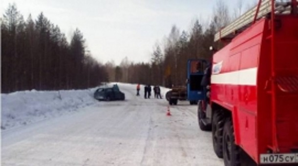 В Коми пожилой водитель «Фиата» на скорости врезался в МАЗ