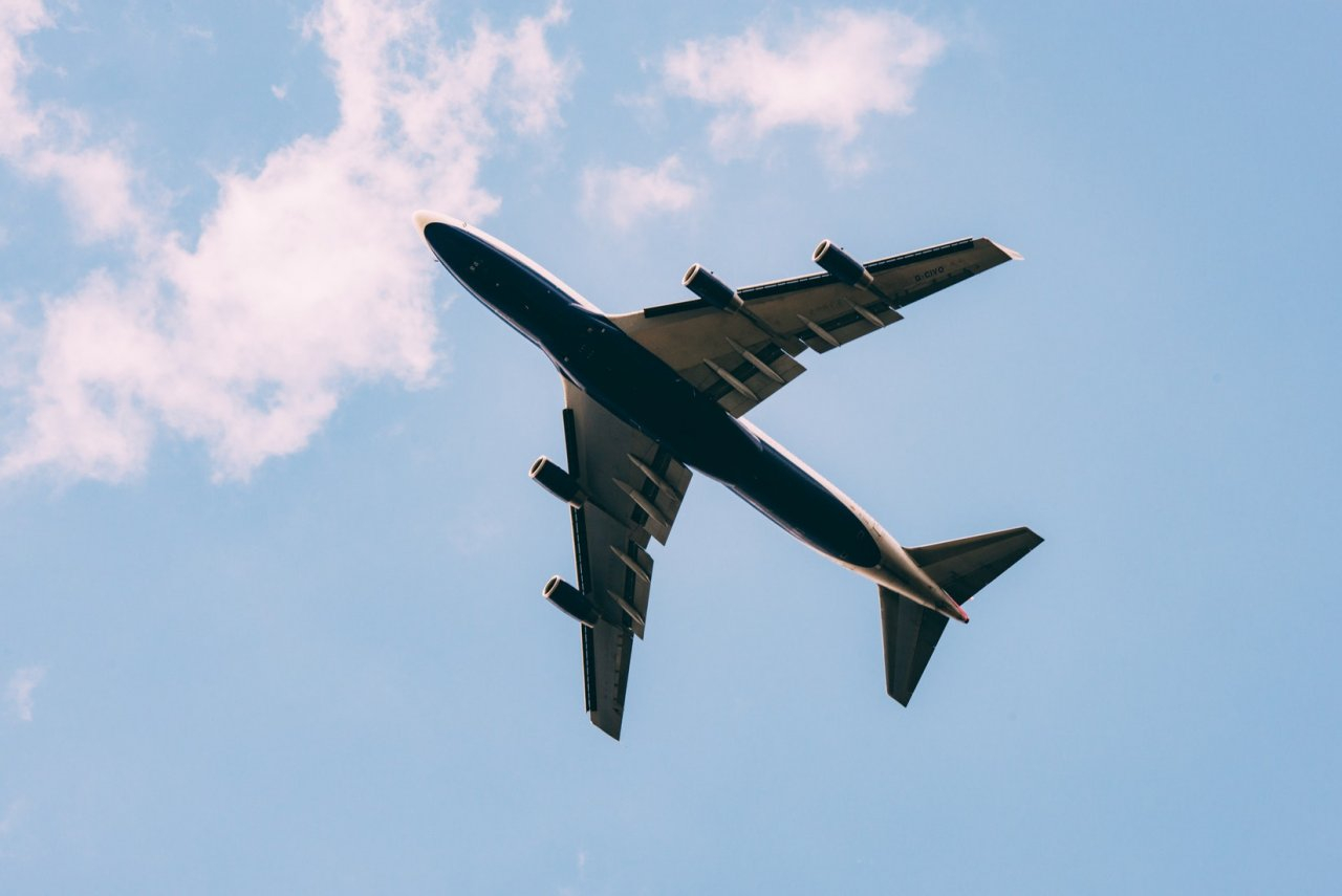 Пассажира самолета осудили за оскорбление сотрудника авиакомпании в аэропорту Коми