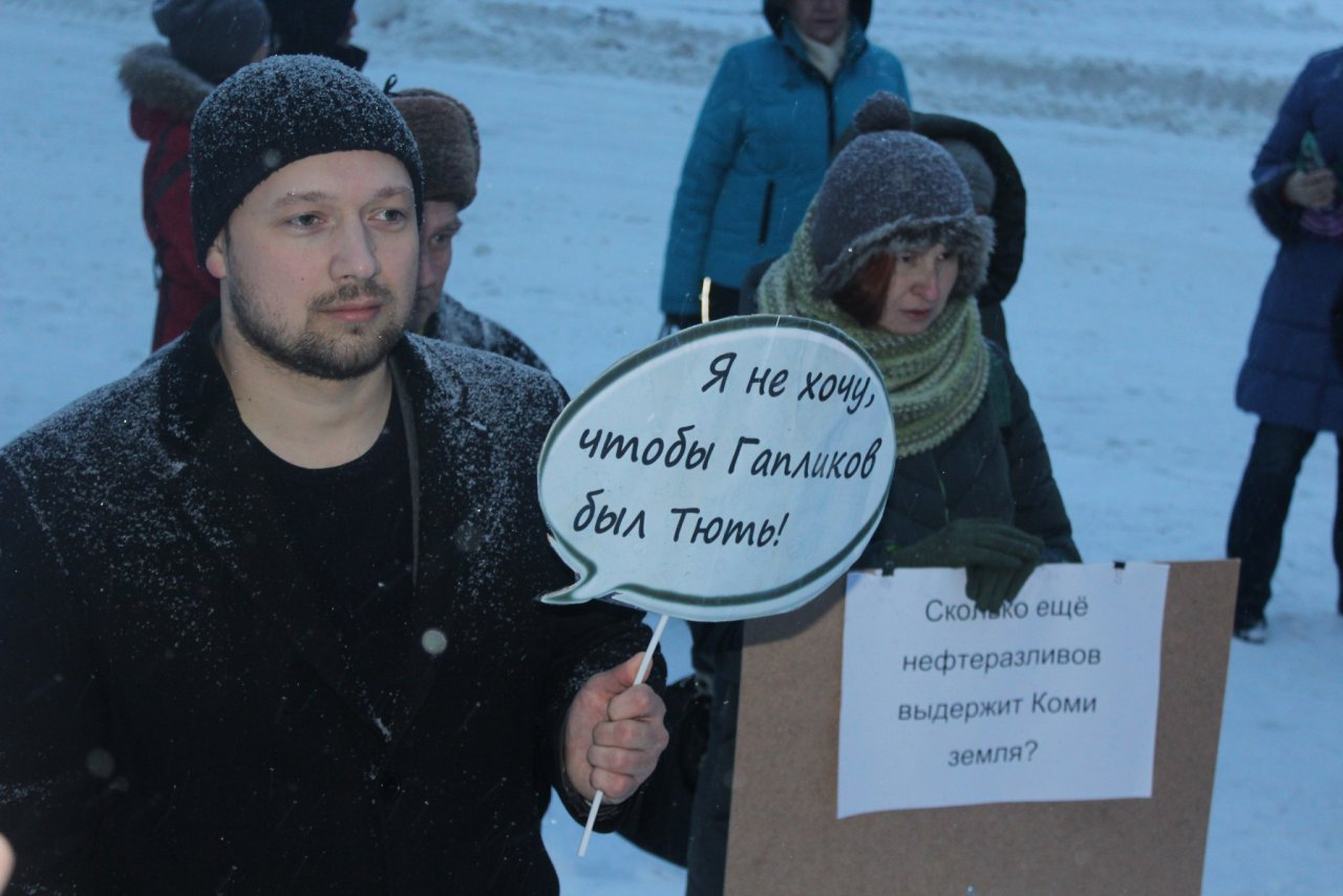 Оппозиционер Егор Русский из Коми, которого обвиняют в коррупции, объявил голодовку