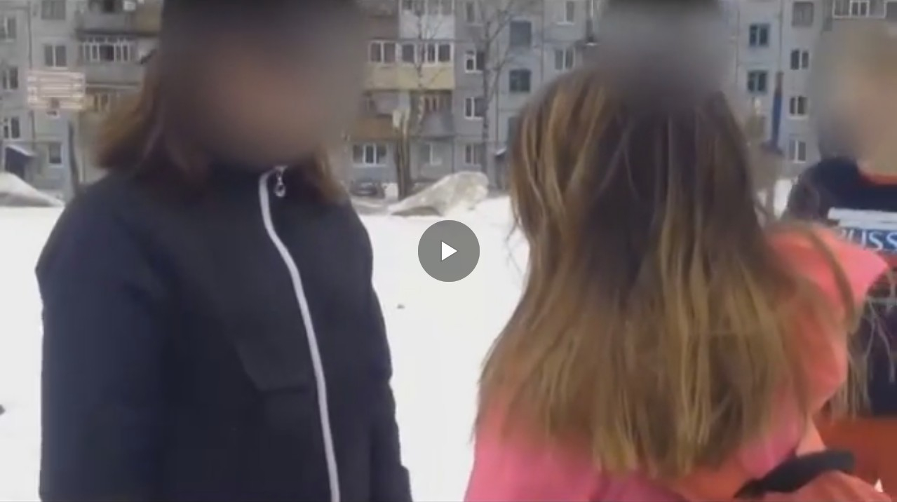 Появилось полное видео драки сыктывкарских школьниц: всё встало на свои места