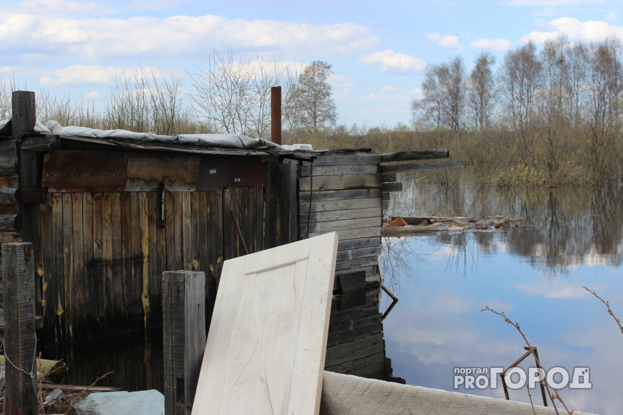 Под Сыктывкаром река поднялась на 34 сантиметра: жители готовятся к потопу
