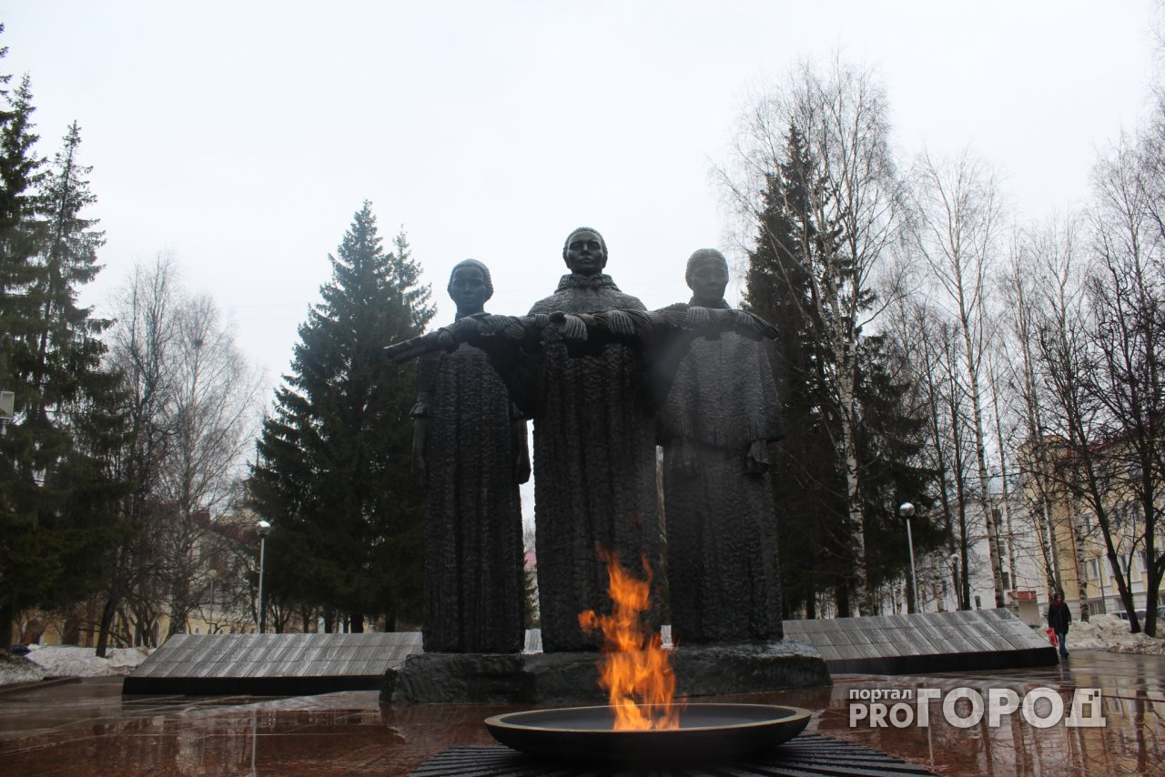 Прогулка по военному Сыктывкару: мемориальные камни, обелиски и противотанковая пушка