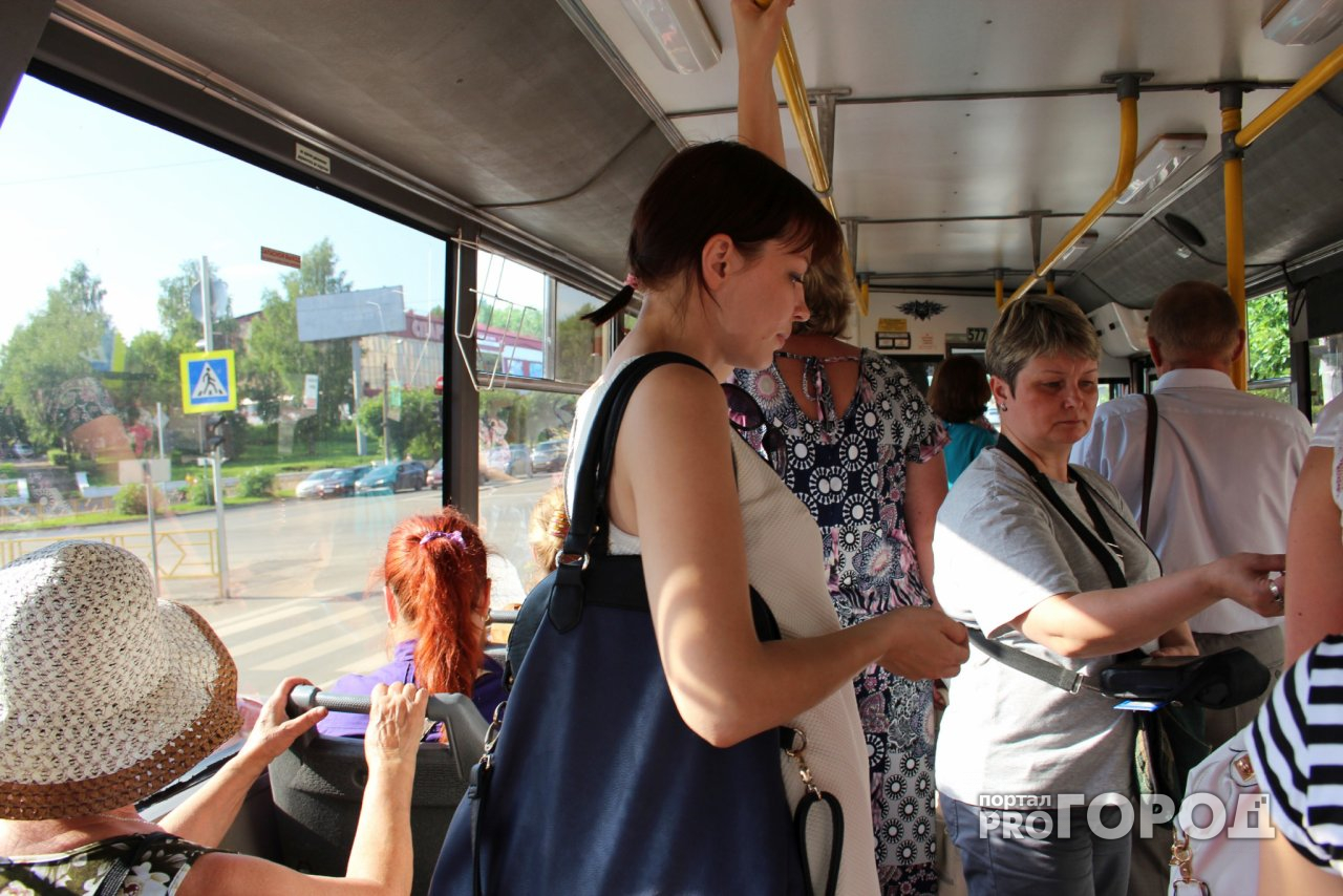 Оплата картой в автобусах Сыктывкара появится еще на пяти маршрутах