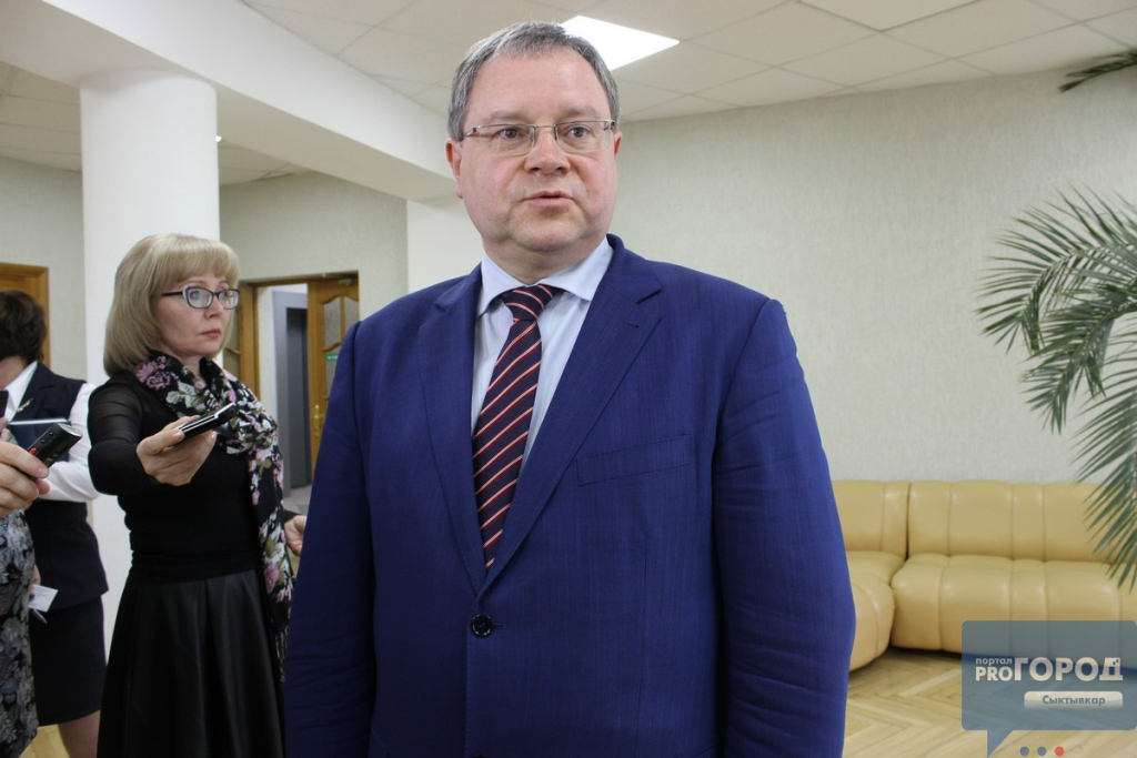 Мэр Сыктывкара дал оценку забастовке частных перевозчиков
