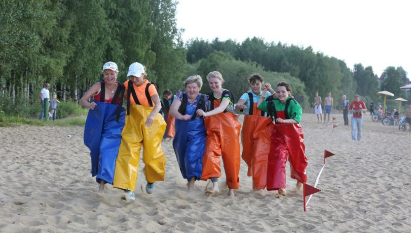 На пляже в Сыктывкаре пройдут соревнования по стрельбе из водяных пистолетов и твистеру