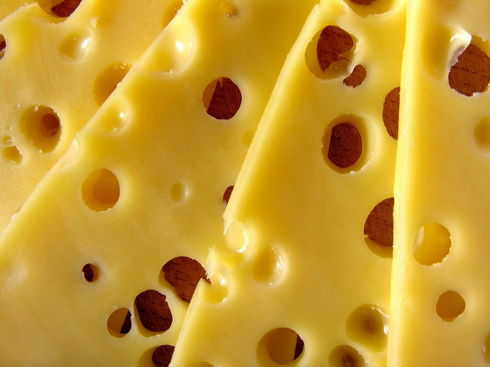 В Коми продают поддельный сыр