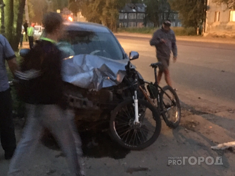 В Сыктывкаре произошло два ДТП: сбили велосипедиста, столкнулись автомобили