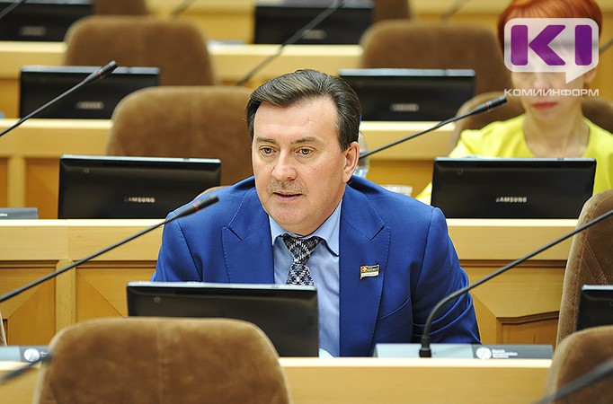 Богатейший депутат Госсовета Коми принял решение сдать мандат