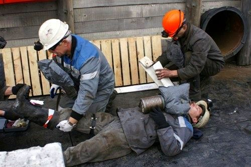 Два жителя Коми умерли на работе в один день