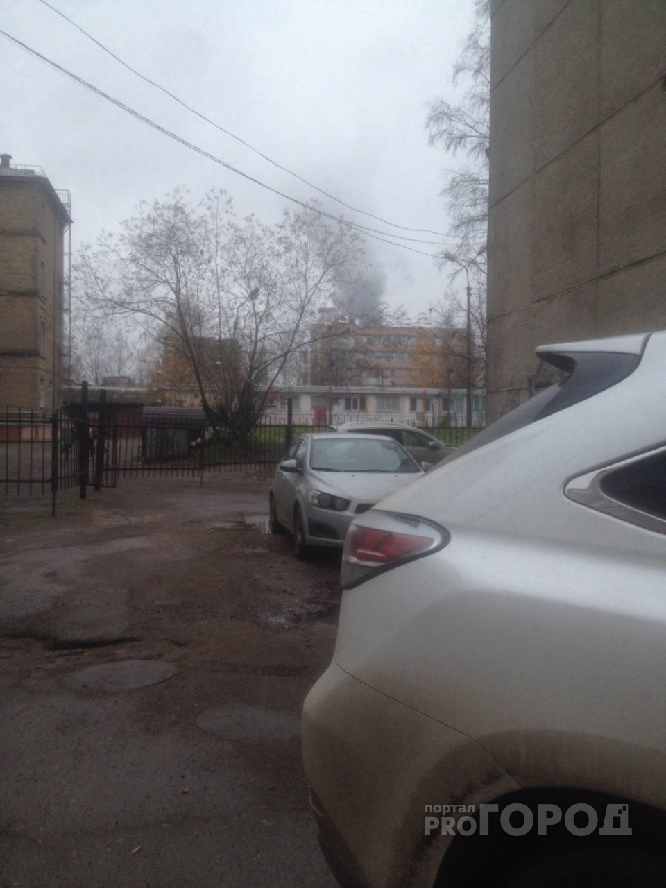 Сыктывкарцы: «В районе центрального рынка произошел пожар»