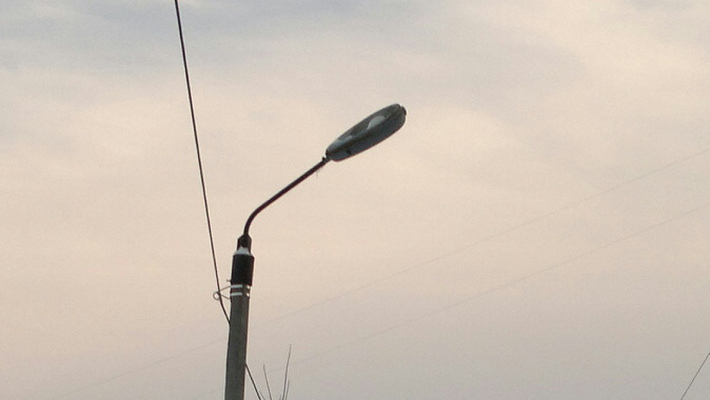 Сыктывкарцы потребовали от мэрии вернуть свет на одной из улиц
