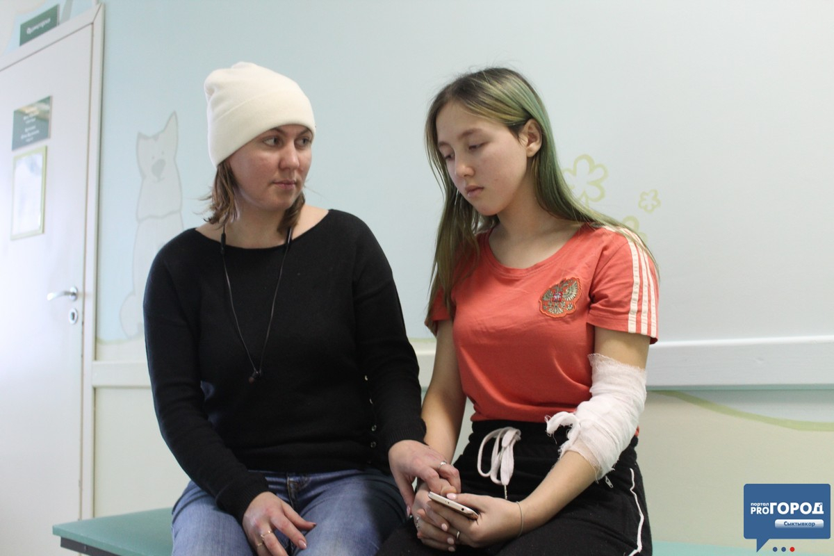 Сыктывкарскую школьницу жестоко избили из-за цвета волос
