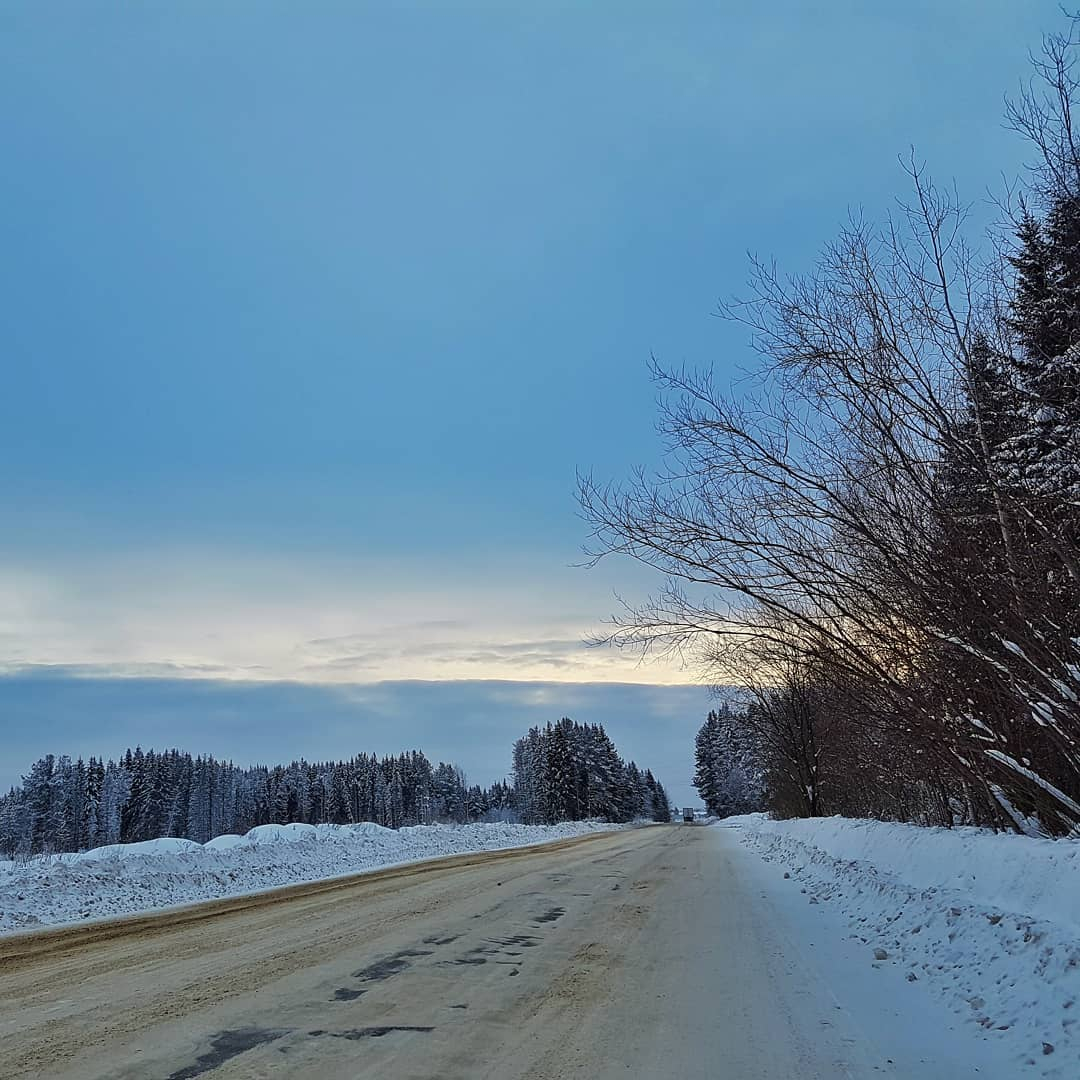Фото дня от сыктывкарца: идеальная линия облаков