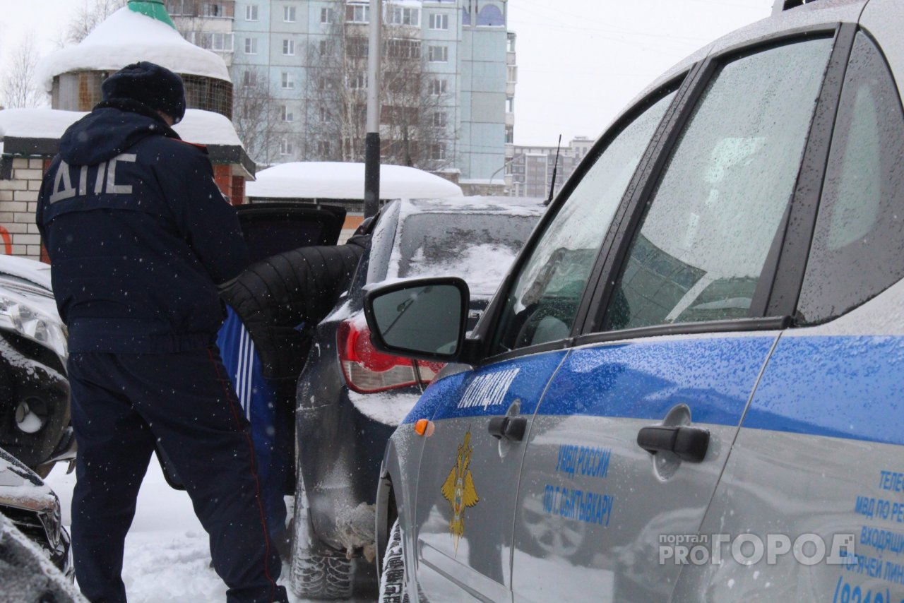 В Сыктывкаре нелегальный таксист попался полицейскому и лишился машины