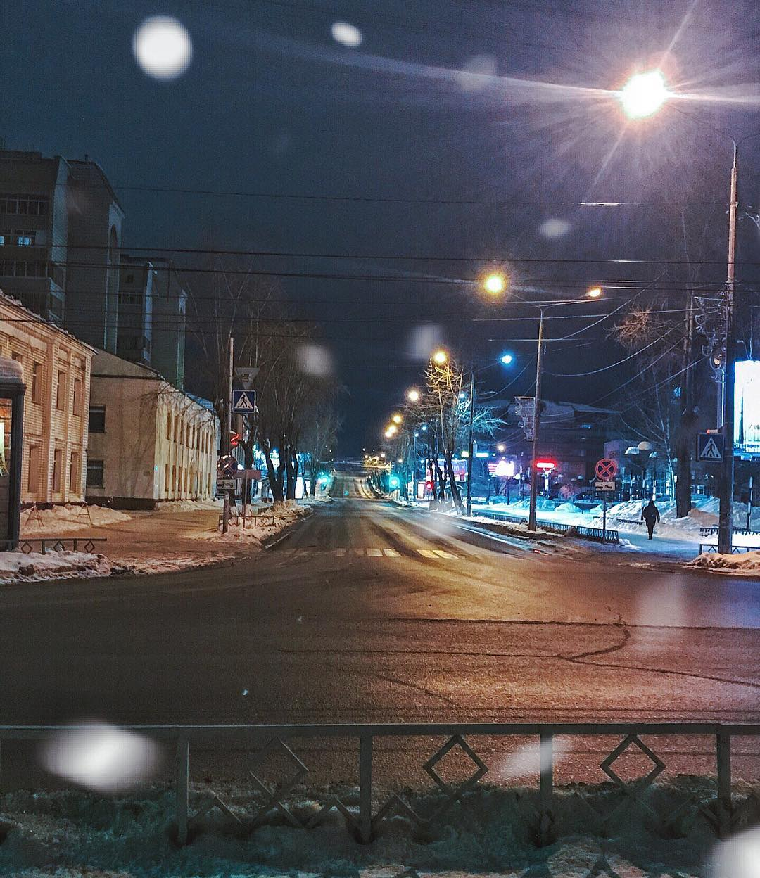 Фото дня: ночная прогулка по Сыктывкару