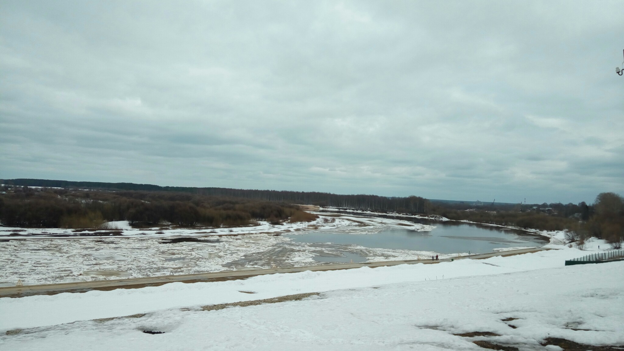 Река Сысола зимой