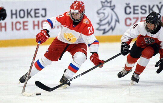 14-летняя сыктывкарка стала чемпионкой Европы по хоккею: «Я начинала играть в команде с мальчишками»