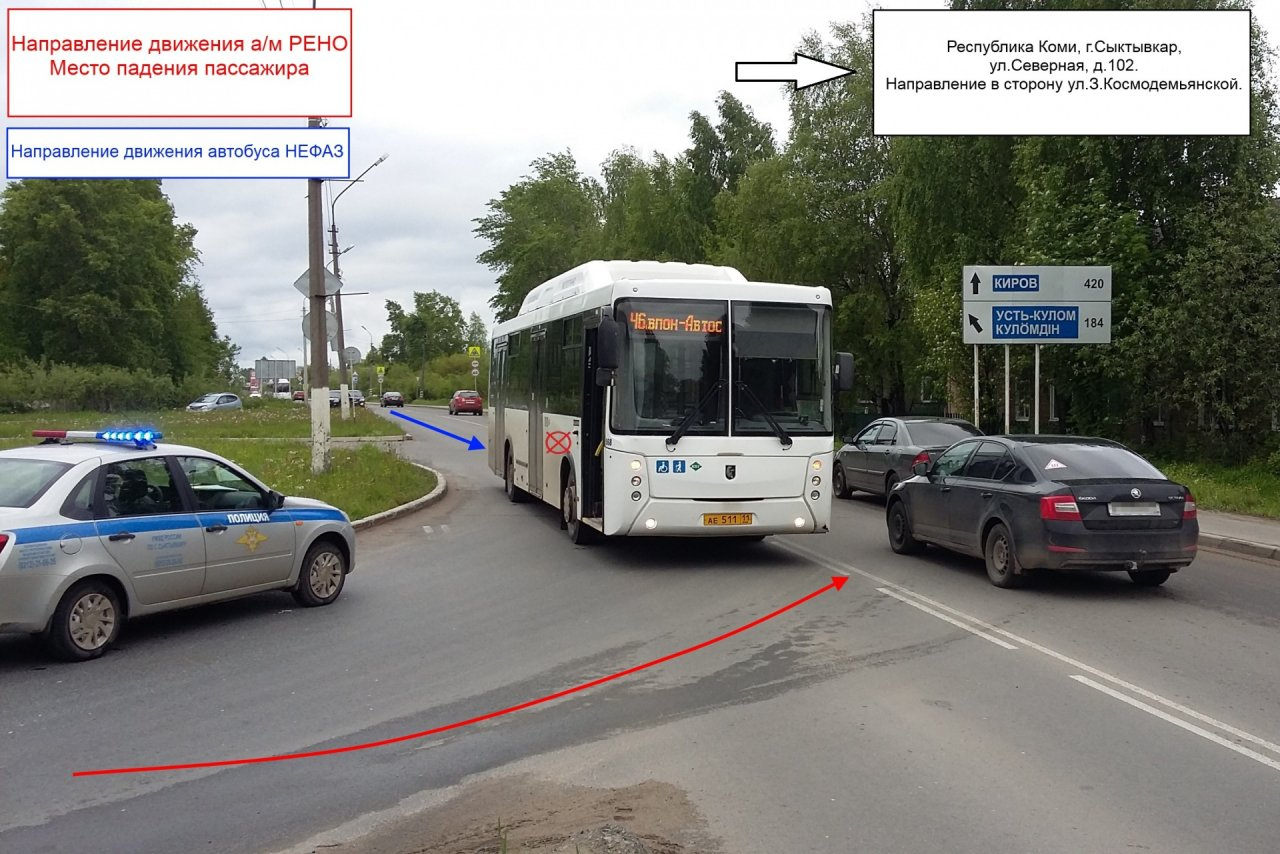 Из-за «Рено» в Сыктывкаре пассажирка автобуса упала и разбила голову (фото)