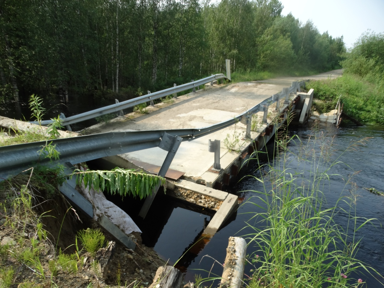 В Коми восстановят бетонный мост, который рухнул после наводнения