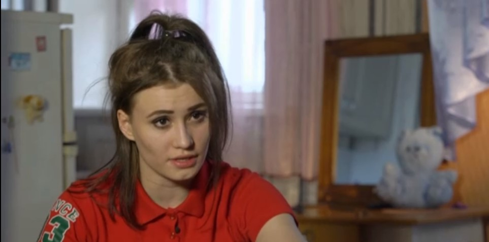 «Первая судимость была в 12 лет»: участница нового сезона «Пацанок» из Коми рассказала о себе (видео)