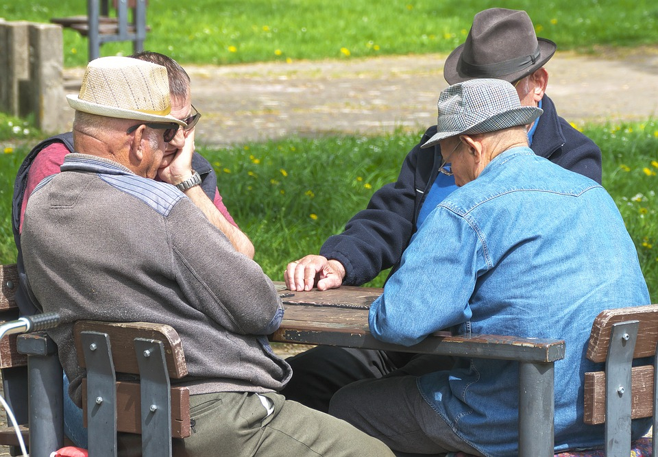 Сыктывкарцы могут взять к себе в семью одинокого пенсионера: как это сделать
