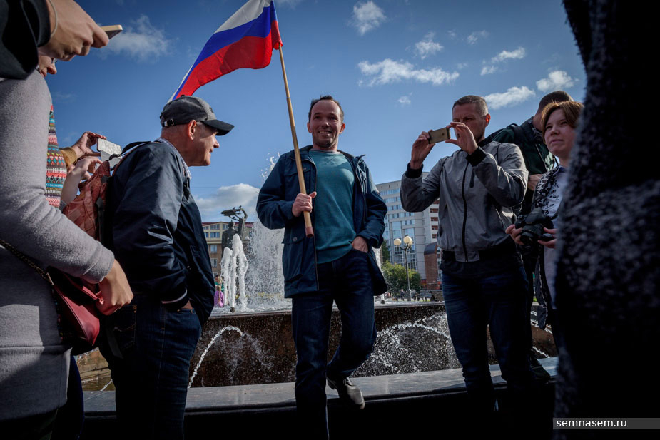Сыктывкарец, который устроил митинг Стефановской площади, получит миллион рублей