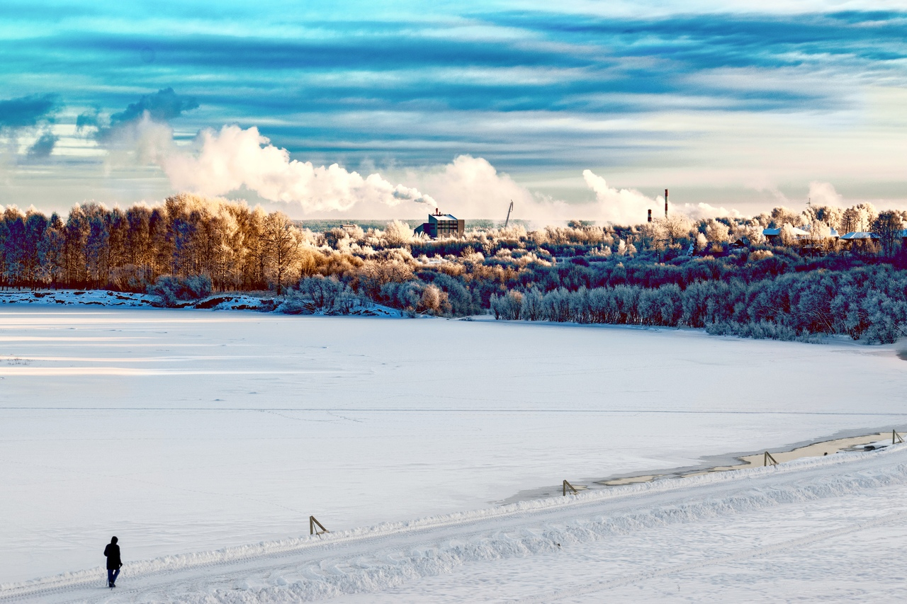Фото дня в Сыктывкаре: белоснежные просторы под голубым северным небом