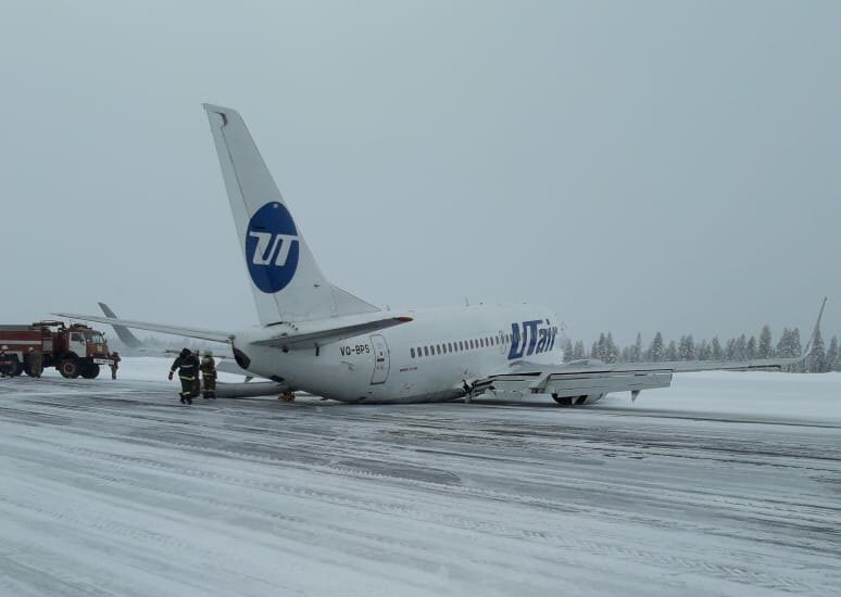 «Комиавиатранс»: аэропорт в Усинске работает в соответствии с федеральными авиационными правилами