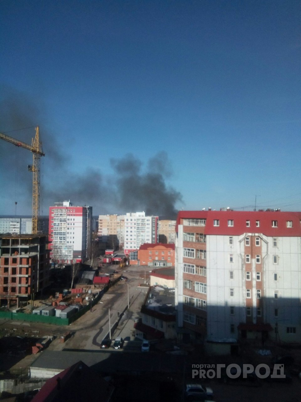В районе Стефановского собора в Сыктывкаре случился пожар (видео)