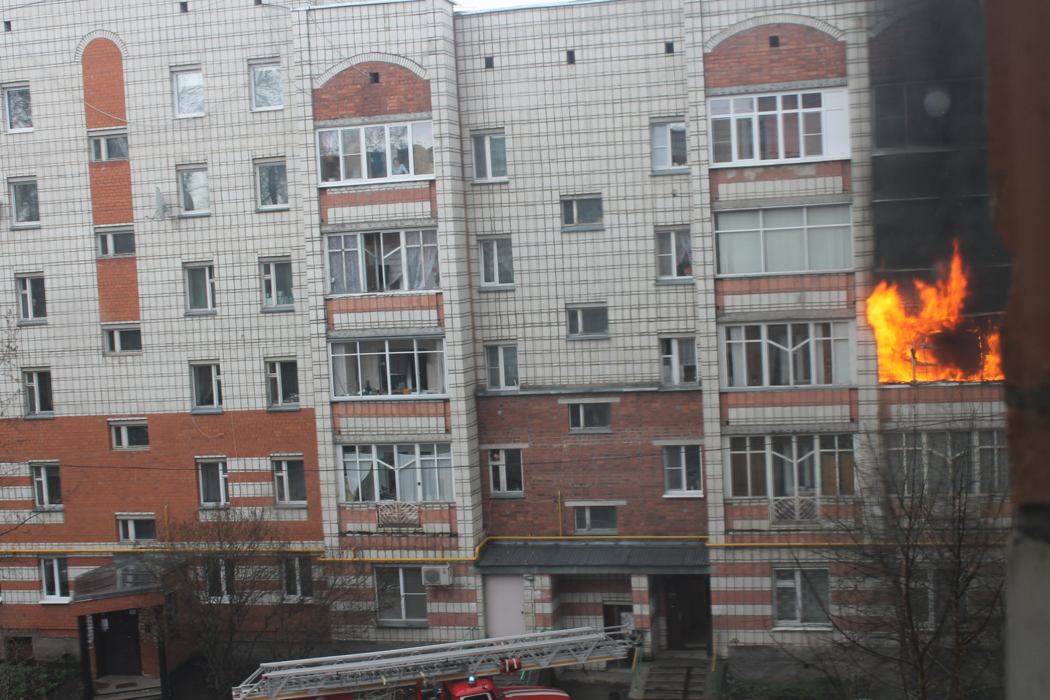В Сыктывкаре горела квартира в пятиэтажке