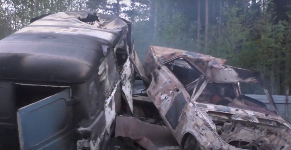 Сыктывкарец обнаружил организацию, где посреди ночи сжигали автомобили (видео)