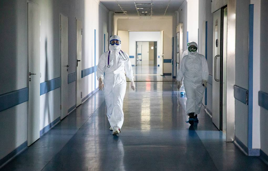 Пандемия коронавируса в России может закончиться в июле