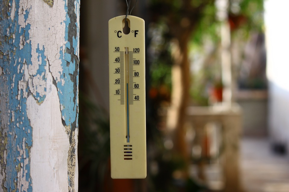 Эксперт рассказал, как обогреть квартиру, пока в Сыктывкаре не включили отопление