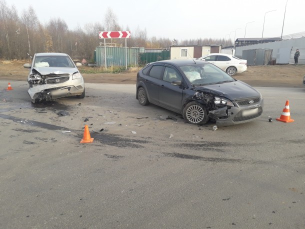За сутки на дорогах Сыктывкара пострадали два человека