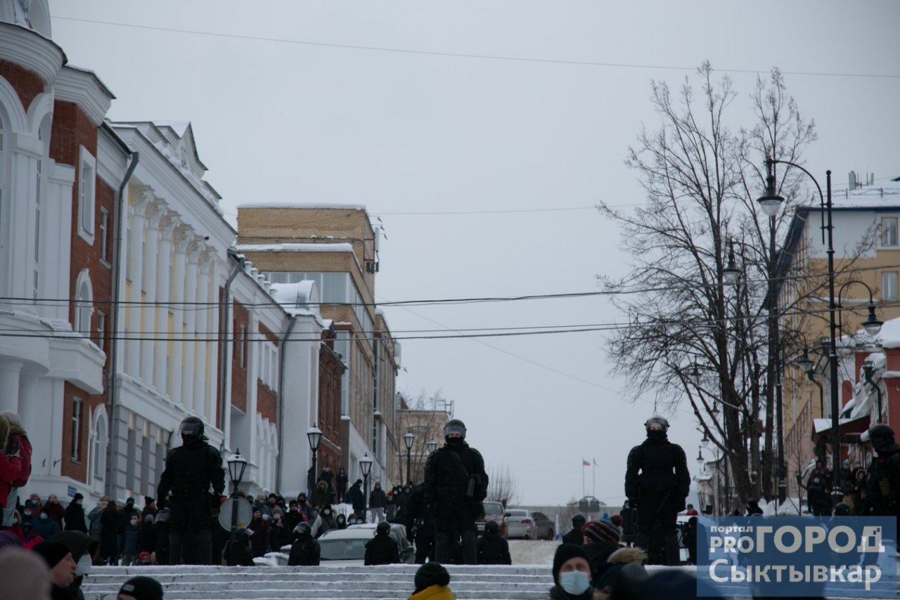 «Такого в республике еще не было»: большой фоторепортаж с протеста в Сыктывкаре
